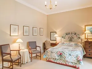 Kinloch House Hotel