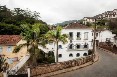 Hotel Solar de Maria Отели рядом с достопримечательностью «Sao Francisco de Paula church»