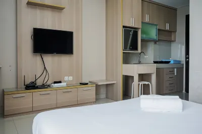 Nice and Cozy Studio Apartment at Atria Gading Serpong Residence Hotels in Kelapa Dua