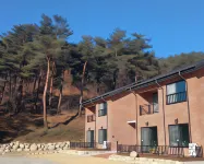 Yangyang Stay in Bricks Hotels in der Nähe von Micheongol Valley
