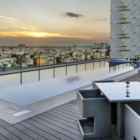 Davanam Sarovar Portico Suites Bengaluru