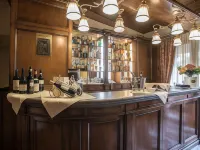 Adler Cavalieri Hotel-Private Spa & Gym Hotels near Ognissanti
