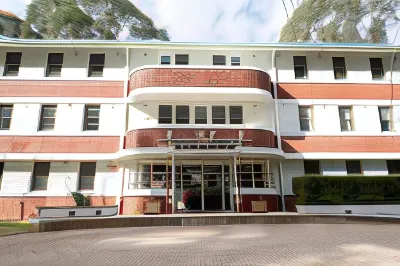 Linaker Motel