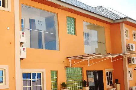 144 Suites Luxury Hotel