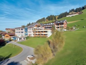 Ferien- Und Familienhotel Alpina Adelboden