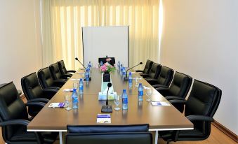Al Dyafa Hotel Suites