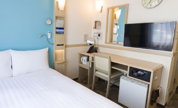 Toyoko Inn Iwakuni Eki Nishi Guchi - Housity