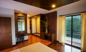 Sang Serene House