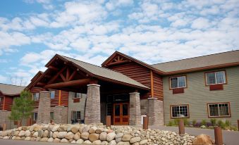 Whitefish Lodge and Suites