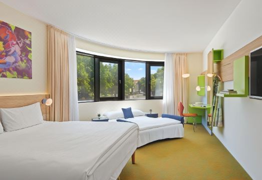 헤이 루 호텔 힐데스하임 썸네일