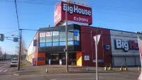 Izari Village - Guest House Hotels in Eniwa