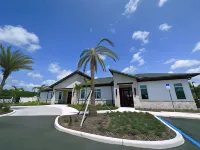 Storey Lake 5Br Family Townhome w Pool Near Disney