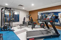 Comfort Inn & Suites Hampton Near Coliseum - 3-Star