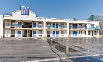 Motel 6 Kingston, TN