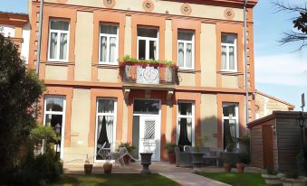 La Maison du Poëlon