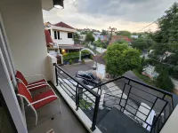 2Br Guesthouse Near Diponegoro University Hotels in Banyumanik