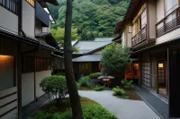Nishimuraya Honkan Hotels in Toyooka
