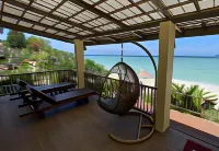 Paradise Pearl Bungalows Hotels in Phi Phi Islands