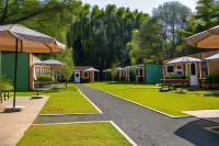EuroParcs Het Amsterdamse BOS Hotels near P60 Pop Podium