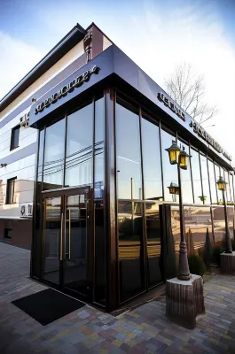 Premier Hotel  호텔