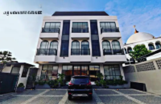 Front One Residence Syariah Mampang Hotels in South Jakarta
