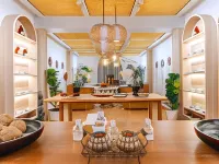 Bandalo Boutique Hotel Hotels near طريق بانغلا