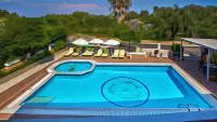 Makis Louvlis Apartments