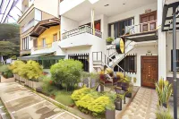 Casa Clandestina Guest House
