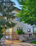 Family Guesthouse GreenSLO Hotels near Union Experience