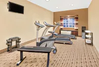 Microtel Inn & Suites by Wyndham Midland - Gym