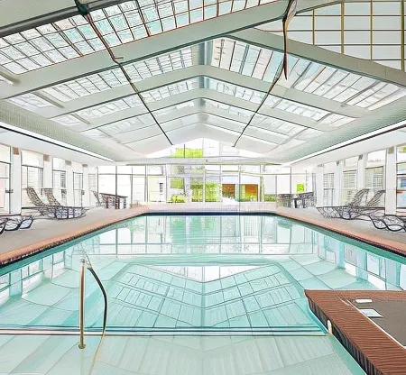 Bluegreen Vacations Patrick Henry Square, an Ascend Collection Resort