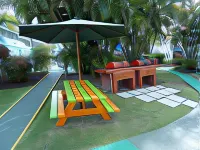 Plum Tree Club - balcony