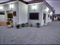 Marrets International Villa Hotels in 