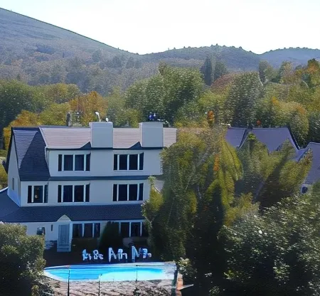 Inn at Ellis River