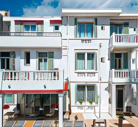 Hôtel la Villa Juan Beach