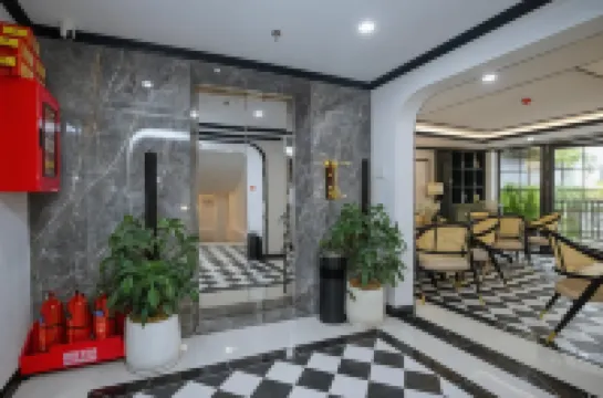 Cherry Dalat 3 - Luxury Hotel