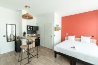 Ecla Paris Massy Palaiseau Các khách sạn ở Champlan