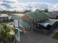 The Crossing Motel Hotels in Junee