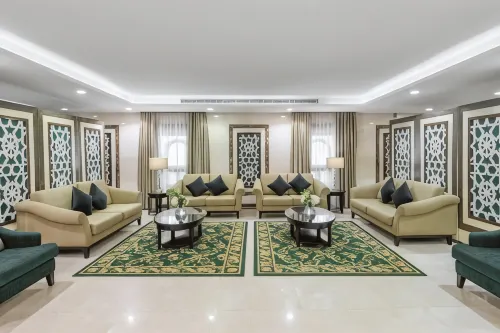 Taiba Front Hotel - Kitchens