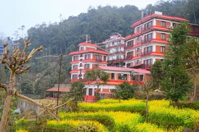 Gaia Holiday Home Hotels in Simalchaur Syampati