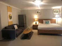 Apple House Truganina Hotels in Melton