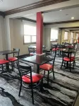 Ramada by Wyndham Cedar Rapids South - breakfast