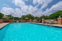 Hyatt Place Indianapolis Airport - Rooftop Pools