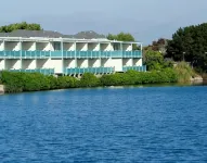 Coral Reef Inn & Condo Suites Hotels near Prometric Test Center