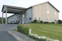 American Host Inn Hotels in Golden Township