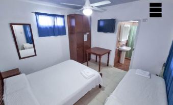El Hotelito
