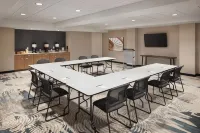 Fairfield Inn & Suites West Kelowna Hotels in Central Okanagan H