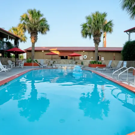Family Garden Inn & Suites