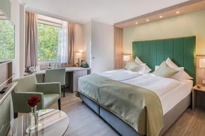 Best Western Plus Hotel Regence Hôtels à proximité de : Wasserturm Belvedere