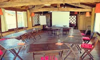 Oasi Galbusera Bianca Hotels in Calco